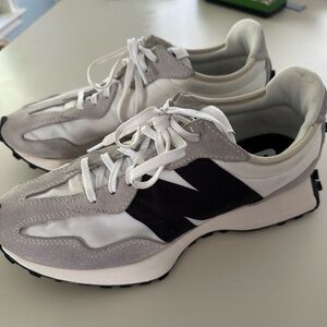 New Balance women’s size 9 1/2